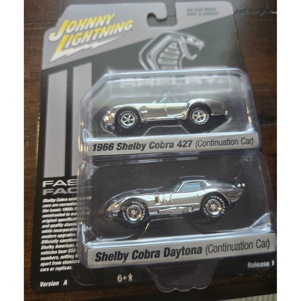 Johnny Lightning 1966 Shelby Cobra 427 & Daytona 2-Pack Chrome 2025 Release A